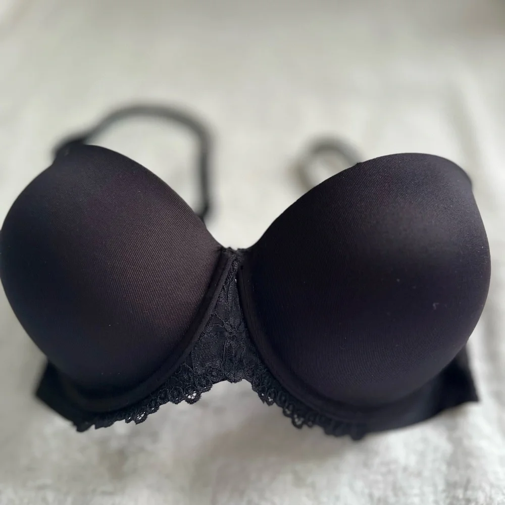 Elegant Black Lace Bra